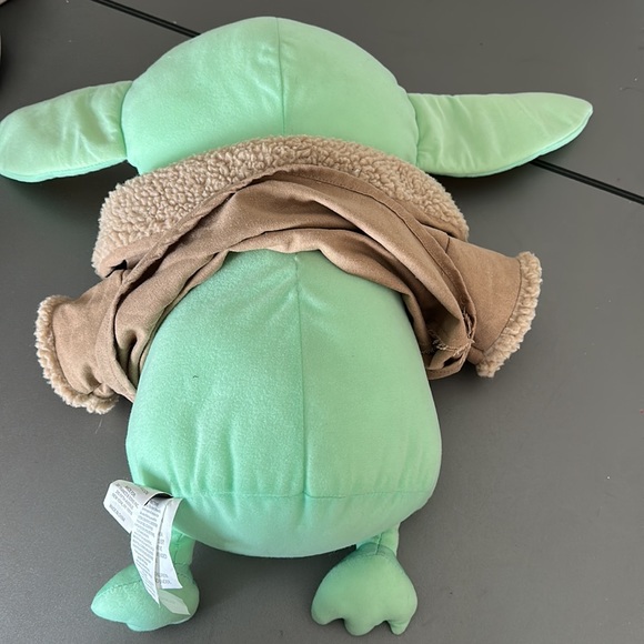 24 inch tall baby yoda plush - Picture 4 of 4